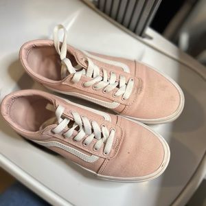 Baby pink vans size 3